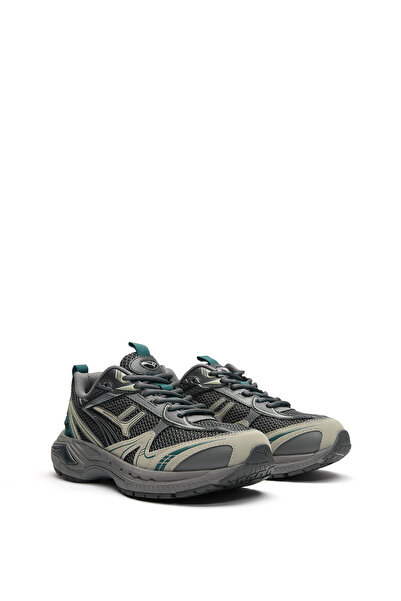 Pull & Bear Sneakers Often 03