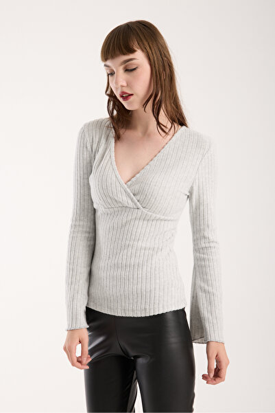 FOORS Γκρι πλεκτή μπλούζα με γιακά με ισπανικό μανίκι