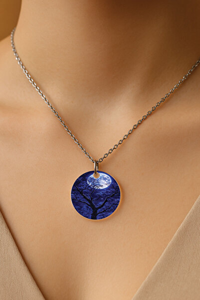 Cekuonline Şeffaf Sert Akrilik Kolye Ucu ve Üzeri Zincirli Desenli Kolye Korkutan Dolunay