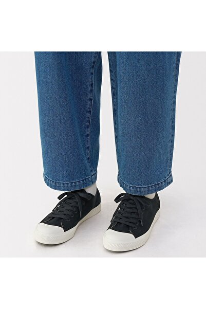 Muji Fatigue Reduction Water Repellent Sneakers