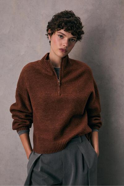 Stradivarius Knit jumper with zip