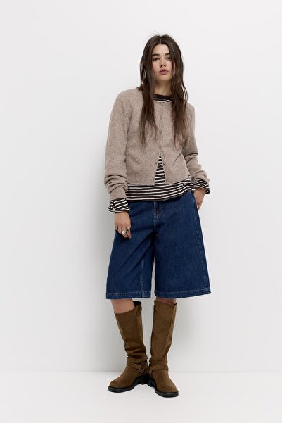 Pull & Bear Buttoned cardigan