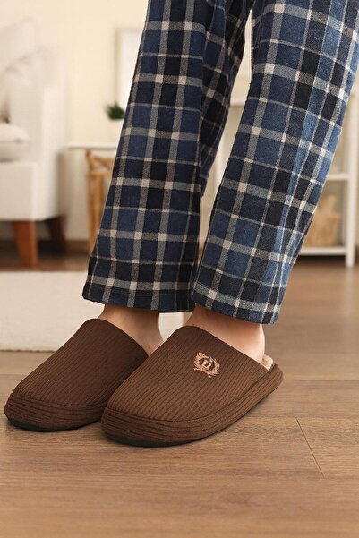 MODAONN Unisex Embroidered Velvet Corduroy Pattern Comfortable Soft Sole Fur Inside Slippers
