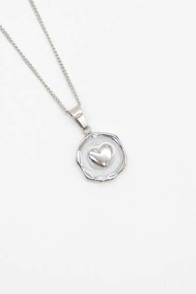 TAKIBOX Steel Necklace with Enamel Heart Figure