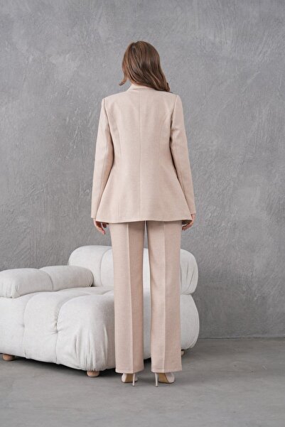 nodilife Gold Buttoned Woolen Women's Suit Beige