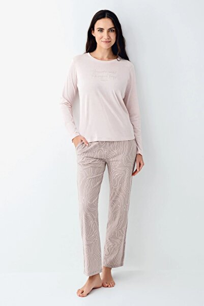 Pierre Cardin 9096 Women's Long Sleeve Crew Neck Pajama Set-Pink
