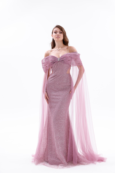 BDM Exclusive Drapeli Taş Detaylı Tül Payet Pelerinli Uzun Abiye Elbise (