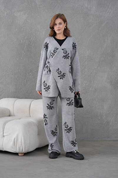 Miss Allos Жіночий трикотажний кардиган з бічною застібкою, прикрашений бісером та вишивкою, та штани, комплект верхнього та нижнього одягу