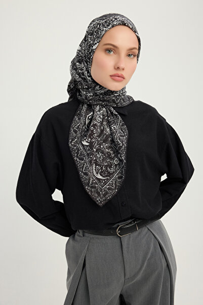 Schaless Palatii Eterni - Negru - Eșarfă din viscoză cu model Vierra - 90x90 Cm