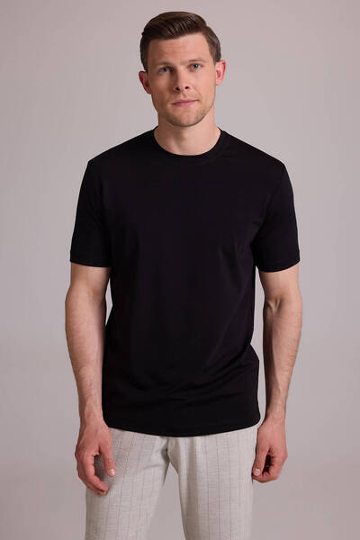 Ysf تي شيرت رجالي أسود ذو قصة عادية ورقبة دائرية