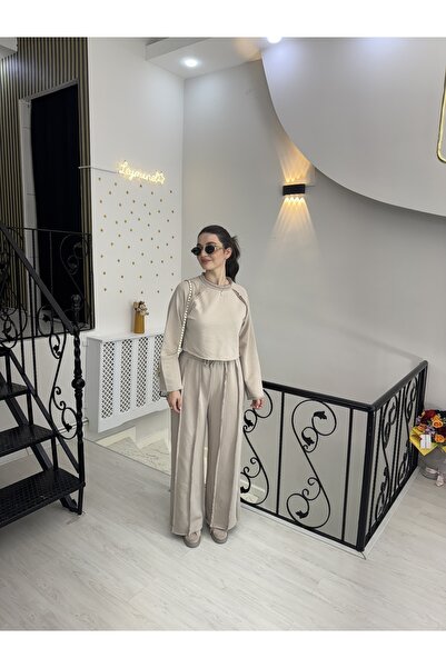 Butik Bej üç iplik kumaş beli lastikli cepli crop bol pantolon eşofman takımı