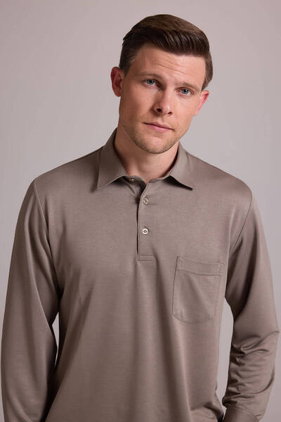 Ysf سويت شيرت بياقة بولو باللون الأخضر للرجال