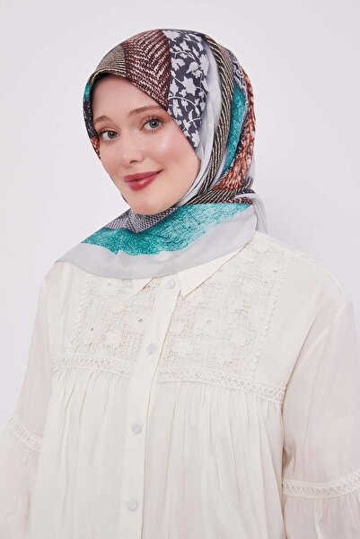 Levidor Gray Geometric Cotton Scarf