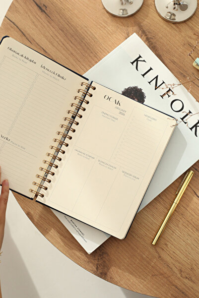 Matt Notebook 2026 Yılı A5 Keten Ajanda Spiralli 15x21 cm - 12 Aylık Lacivert