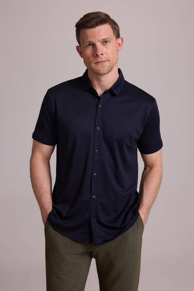 Ysf قميص رجالي بأكمام قصيرة من قماش الميرسيريزد باللون الأزرق الداكن