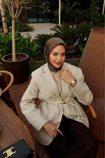 Levidor A.Brown Speckle Pattern Monogram Silk Scarf