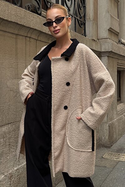 VAGGON Women's Beige Shirt Collar Button Closure Cashmere Coat Vs01287