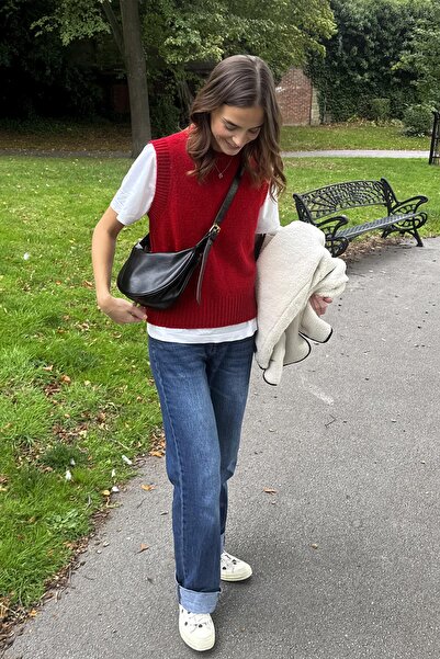 CHUBA Women's Crew Neck Soft Textured Knitwear Sweater Red 26W3034