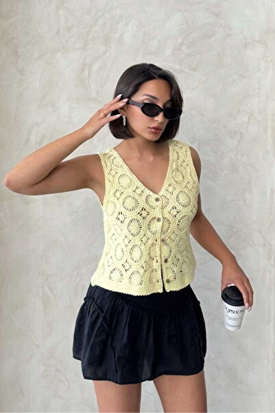 VERYMODA Δαντελωτό γιλέκο με κουμπιά - Κίτρινο |   VMD0017