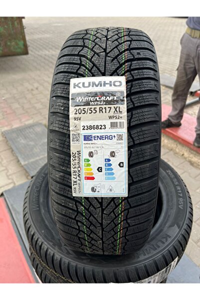 Kumho 205/55R17 WP52 95V KIŞLIK LASTİK 2025 TARİHLİ