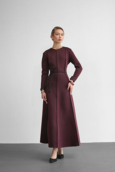 Molly Nelly فستان نسائي بتصميم سكوبا بوردو مع تفاصيل حزام