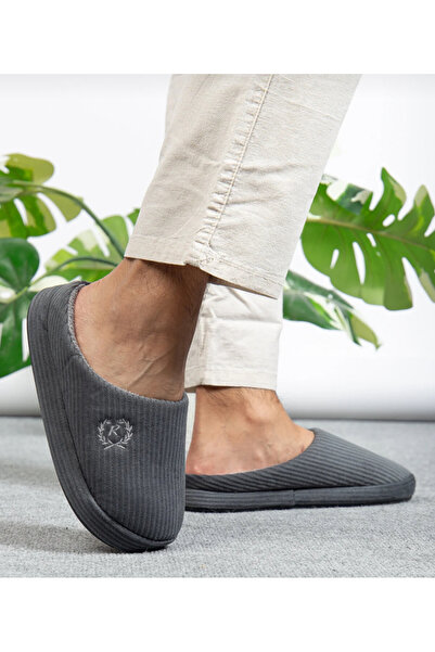 Hızlı Al Men's Winter House Slippers. Embroidered Velvet Pattern Comfortable Soft Sole Fur Lined Men's Guest Slippers.