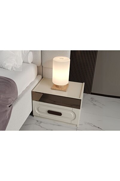 Doressa Rias Ceram Komodin