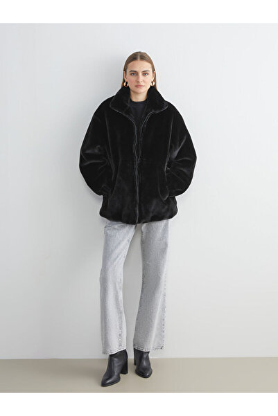 LC Waikiki Black Stand Collar Women's Fur Coat