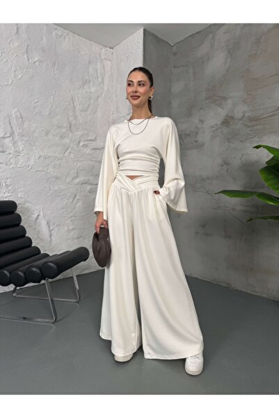 Elif Özbey Butik Білий пояс з плісированими рукавами та воланами