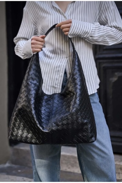 Avueco حقيبة شبكية سوداء