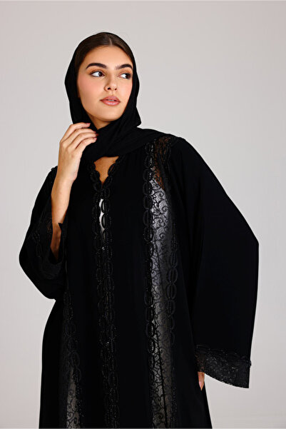 IKKXA Lace details Elegant Abaya