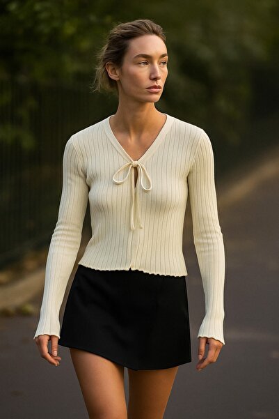 HAKKE Kadın Önü Bağlamalı Uzun Kollu HIRKA