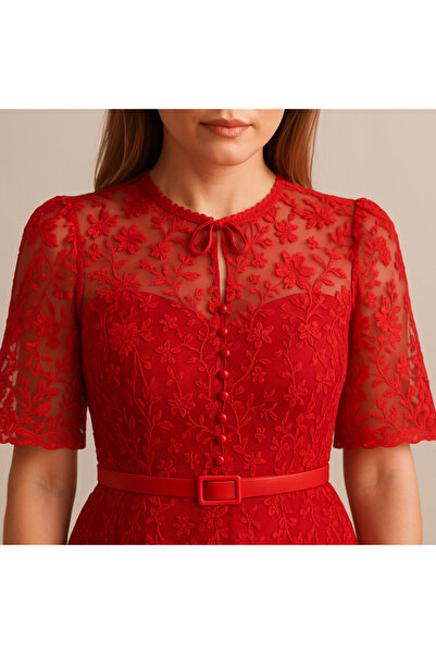 sweetyar Kemerli Yarım Kol Transparan Dantel Çiçek Desenli Detaylı Midi Elbise