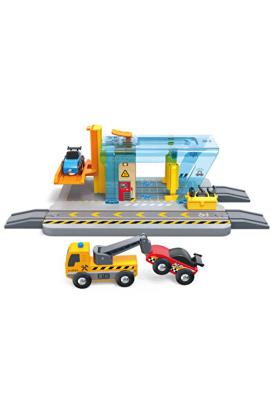 Hape Jucarie din lemn - Statie de reparatii si spalare, copii varsta 3 ani+,6...