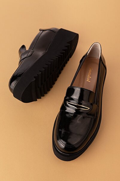 Gondol Hakiki Deri Dolgu Topuklu Şık Ayakkabı ast.8401 Siyah Rugan