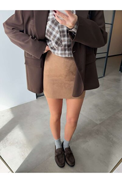 BB Bensu Buyruk FUSTĂ MINI DIN PIELE ÎN CULOAREA MARO SUET