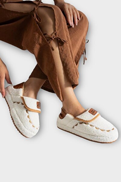 Liger Fluffy, Doesn'T Make Noise Eva Sole Women's Slippers White