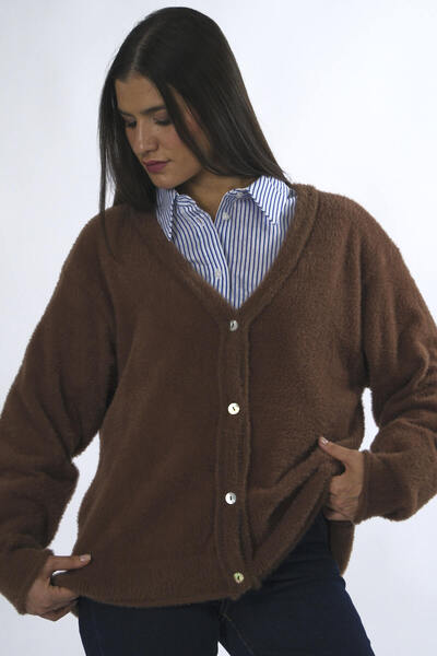 ABBRA Women's Bearded 4 Button Cardigan