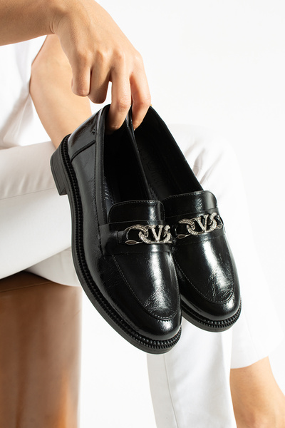 YM Pabuc Women's Loafer Shoes Chain Buckle Stylish Casual Shoes