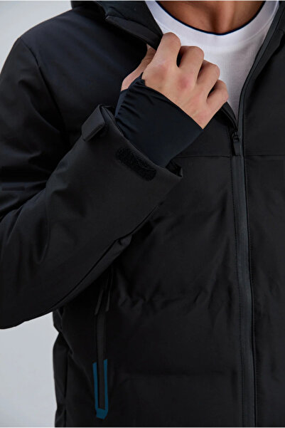 PIQUE Men's Ribbed Puffer Black Coat Santo with Hooded Print Detail