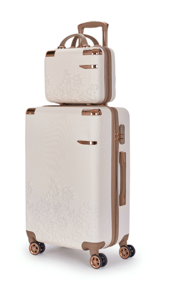 LİMRA 6-piece hard-sided luggage set made of polycarbonate in a sturdy, durable design.