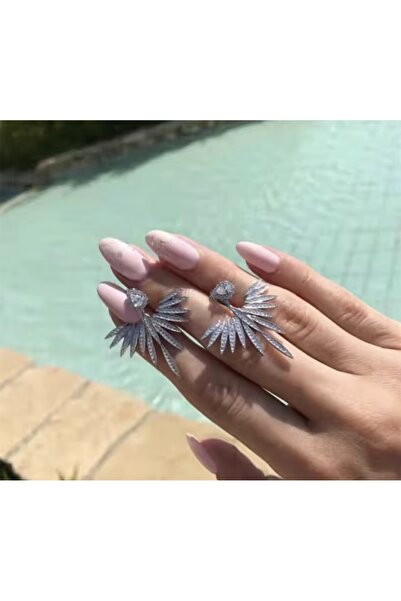 AychaAksesuar Çelik ithal gümüş renk zirkon taşlı marka model tarz küpe