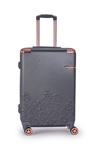 LİMRA 6-piece hard-sided luggage set made of polycarbonate in a sturdy, durable design.