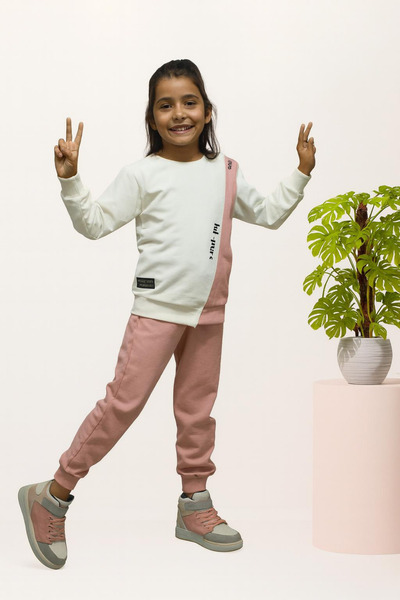 newhappylife Set de trening pentru fete cu scris și cu imprimeu și multicolor...