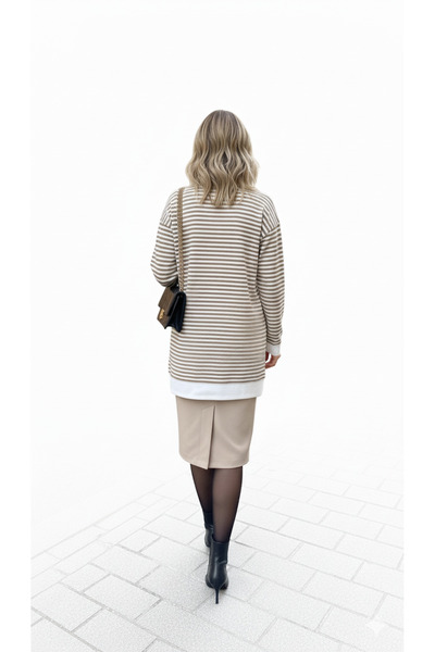 Moodbasic تونك بأزرار معدنية