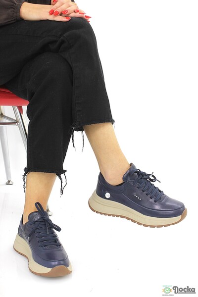 Mammamia Kadın Mevsimlik Spor Tarz Hafif Ortopedik Hakiki Deri Düz Taban Günl...