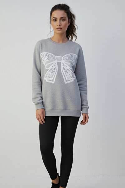 KOZİA OUTDOORS Γυναικείο φούτερ oversize με λευκή δαντέλα και σχέδιο κορδέλας