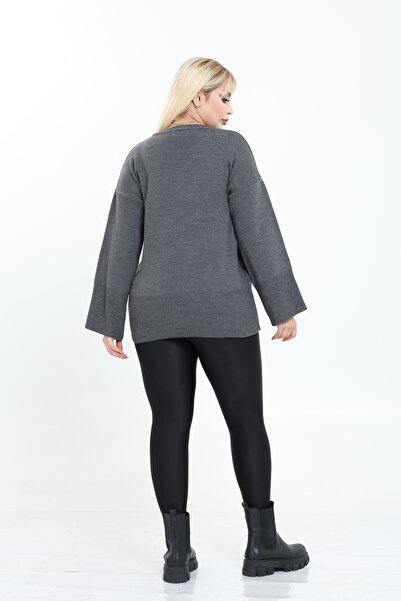 MJORA Crew Neck Comfortable Fit Knitwear Knitted Sweater