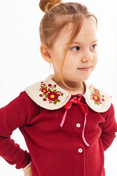 Momercy Camisole Girl's Set with Floral Embroidery on the Collar