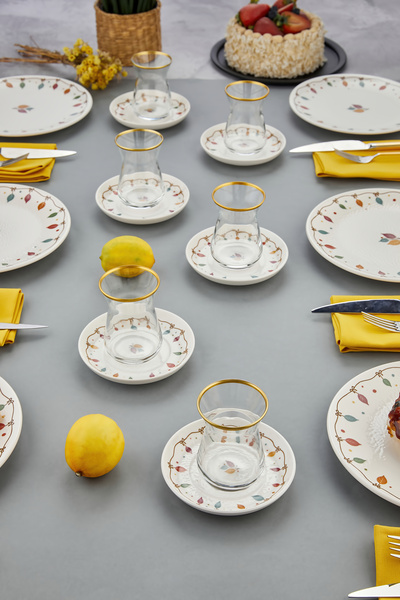 Babion Renkli Çiçek Motifli 18 Parça 6 Kişilik Pasta ve Çay Seti – Zarif Sunumlar ve Keyifli Sohbetler İçin